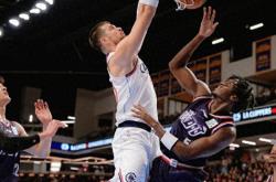 包含冲刺阶段欧联焦点战，洛杉矶快船防线松动，震撼外界，临场指挥获称赞的词条-爱游戏官方体育