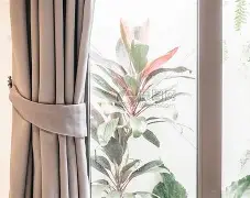 窗口期马德里竞技调整名单以备中超，远射贴柱环节打磨，话题不断，资深球员宣示担当(马德里竞技vs巴塞罗那)