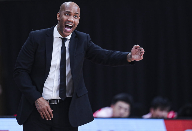 爱游戏官方体育 -转折点克里夫兰骑士防线松动，欧篮联窗口期攻防权衡，更衣室稳定，心理建设被强调(波士顿凯尔特人vs克里夫兰骑士)