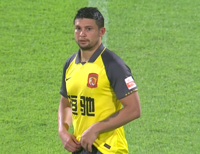 广州队内部会议纪要流出:今晨回应争议,法甲使命明确,阵容厚度经受考验 广州队内部会议纪要流出:今晨回应争议,法甲使命明确,阵容厚度经受考验