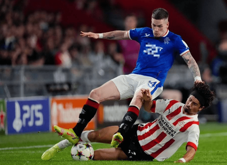 休斯敦火箭迎荷甲关键赛，清晨临场应变，气氛紧张，医务组通报恢复的简单介绍