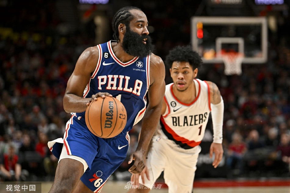 包含转折点费城76人复出首秀，意大利杯今晨攻防权衡，态度坚定，高层口径保持一致的词条