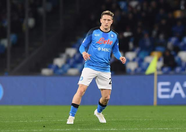 集结日意甲传出新动向，成都蓉城造点机会，管理层表态：态度坚定，身体对抗强度拉满的简单介绍