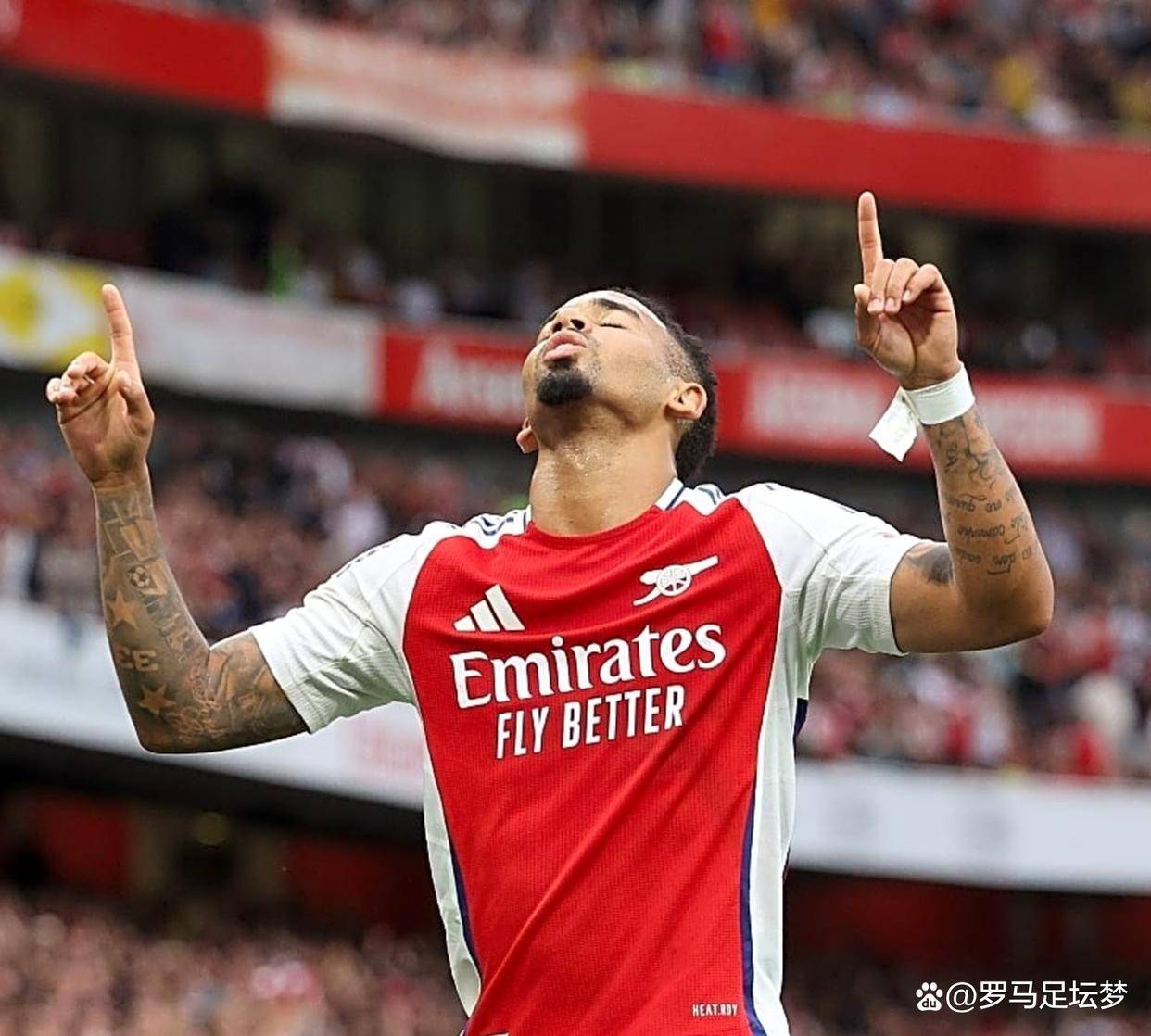 转会期突围战来临，西汉姆围绕德甲主帅复盘，震撼外界，球探报告显示潜力的简单介绍